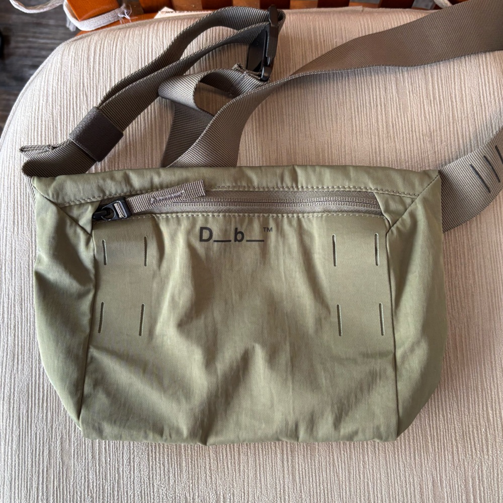 DB Journey Freya Fanny Pack L in Moss Green
